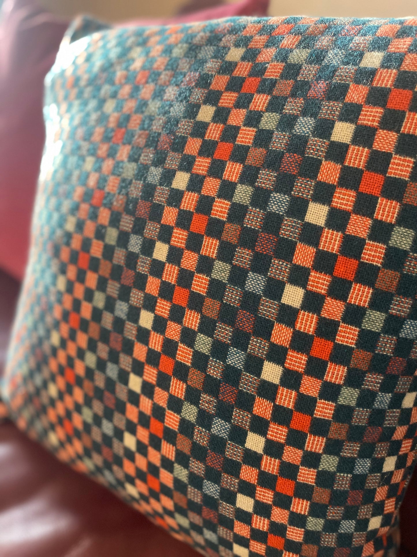 尾州 ドビー織り　正方形クッションカバー（市松　ネイビー）50cm×50cm