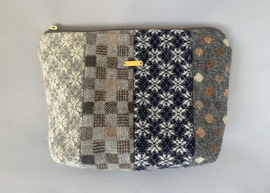 尾州　アップサイクルウール　ポーチ（パッチワーク）寒色