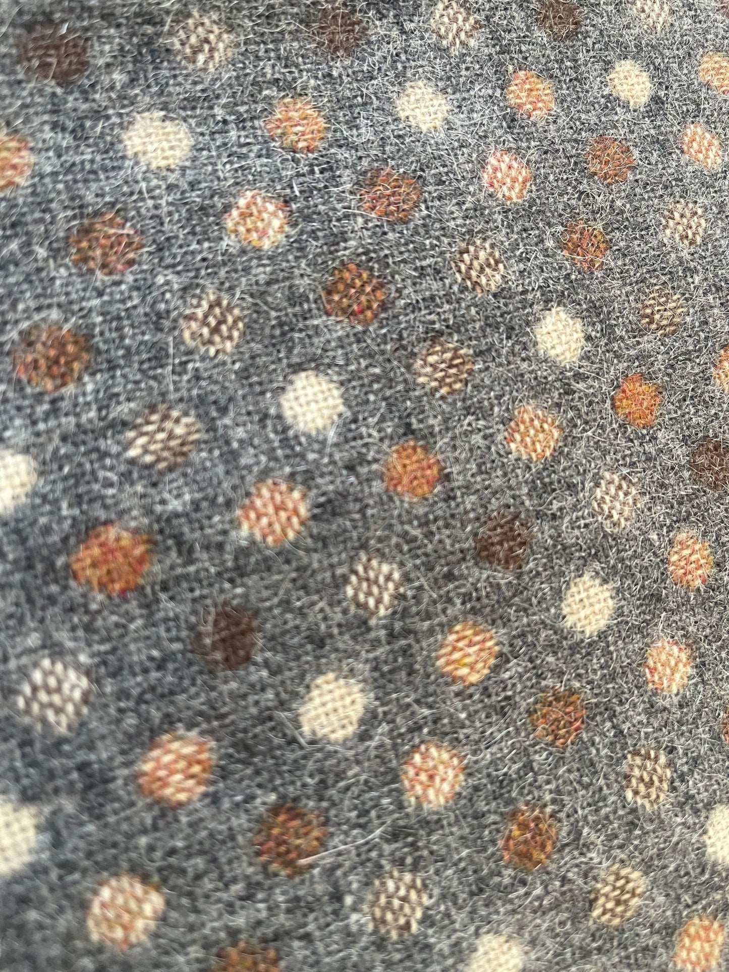 尾州 ドビー織り　長方形クッションカバー（水玉　グレー）30cm×50cm