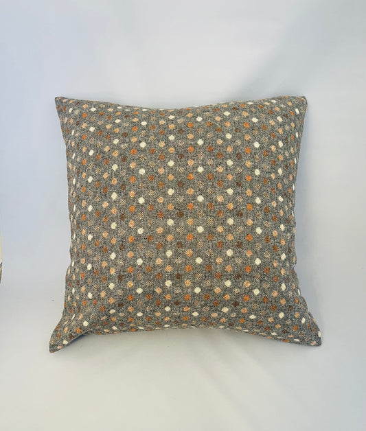 尾州 ドビー織り　正方形クッションカバー  45cm×45cm （水玉　グレー）